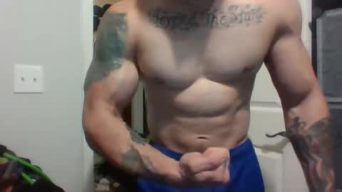 Snapshot of evancage chatting on October 31, 10:33 pm evan cage online show from October 31, 10:33 pm