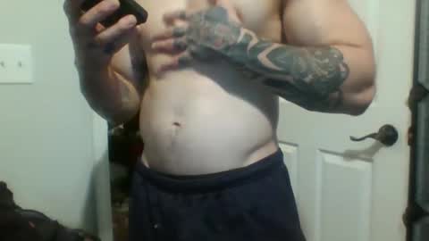 Snapshot of evancage chatting on November 8, 1:17 am evan cage online show from November 8, 1:17 am