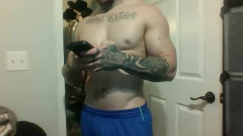 Snapshot of evancage chatting on November 23, 1:16 am evan cage online show from November 23, 1:16 am