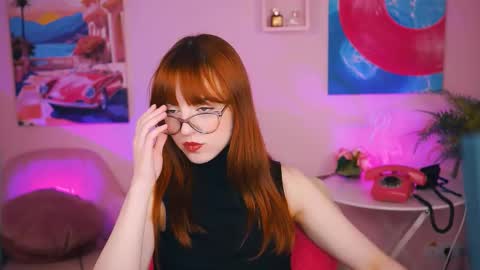 Eva  online show from December 7, 8:55 am