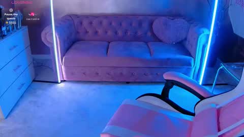 Eva online show from September 28, 4:23 pm