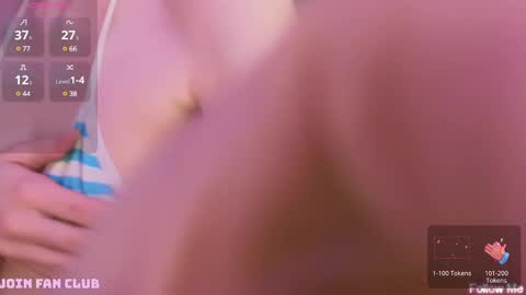 Snapshot of evangel1ne chatting on January 25, 11:44 am evangel1ne online show from January 25, 11:44 am