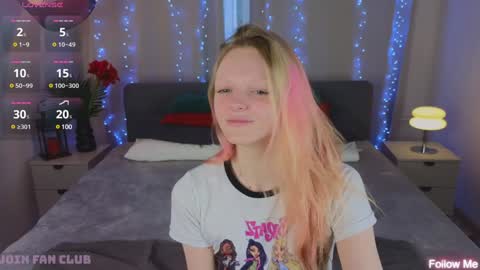 Snapshot of evangel1ne chatting on January 30, 9:25 am evangel1ne online show from January 30, 9:25 am