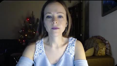 YourMistress online show from December 28, 9:31 am