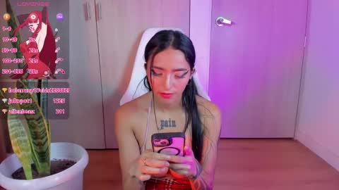 Snapshot of evangellinebellee chatting on March 1, 6:00 pm Evangelline online show from March 1, 6:00 pm