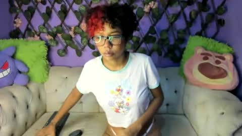 evangely15_ online show from September 9, 11:21 am