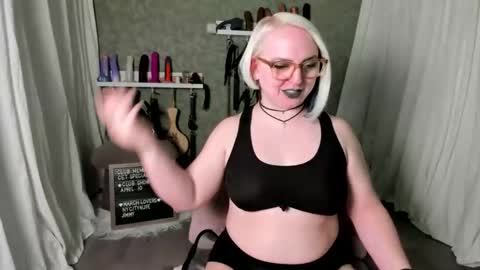 Evan Harlowe online show from April 25, 10:07 pm