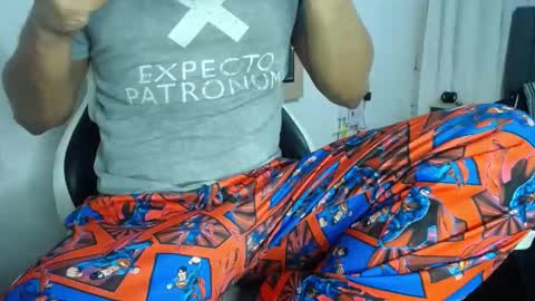 Snapshot of evans_king chatting on February 18, 2:27 am Evan online show from February 18, 2:27 am