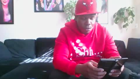 Snapshot of evanschris2048 chatting on October 29, 9:38 pm evanschris2048 online show from October 29, 9:38 pm