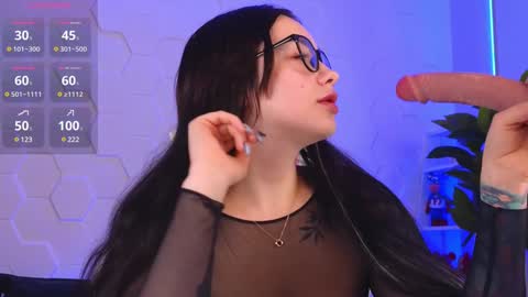 Eva online show from December 4, 11:30 am