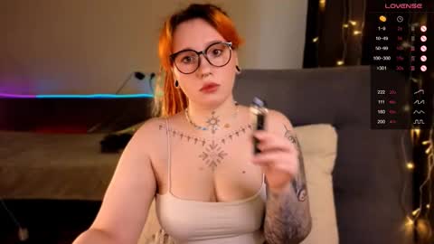 Moon online show from November 27, 9:00 am