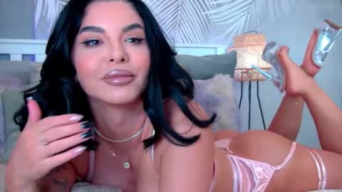 Snapshot of evareyss chatting on October 23, 11:09 am evareyss online show from October 23, 11:09 am