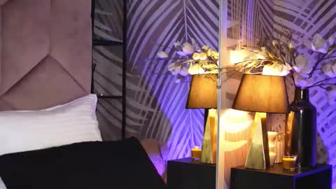 EvaRhea online show from November 20, 4:01 am