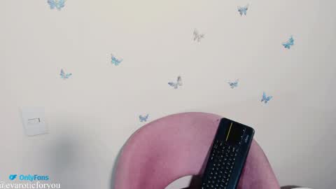 Eva online show from April 11, 11:09 pm