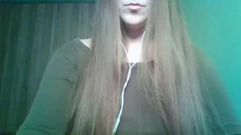 evasapples2026 online show from April 30, 8:57 pm