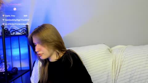 Snapshot of evastevs chatting on January 6, 4:15 am Eva online show from January 6, 4:15 am