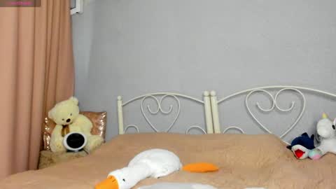 Eva online show from December 12, 9:51 am