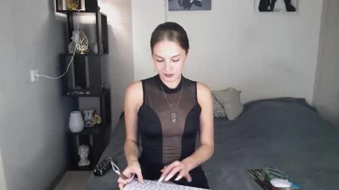 Eva online show from September 17, 4:36 am