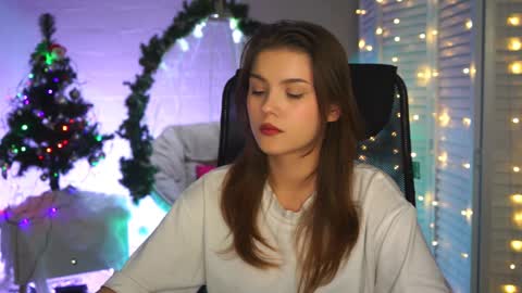 Eva  next stream -  - 1600 UTC2000  online show from December 27, 3:26 pm