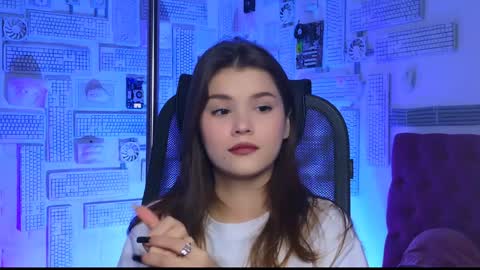 Eva  next stream -  - 1600 UTC2000  online show from January 5, 10:10 am