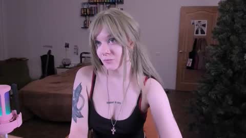      online show from February 20, 3:56 pm