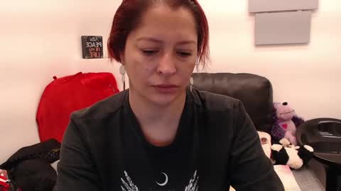 Eva Twiss online show from April 19, 11:53 am