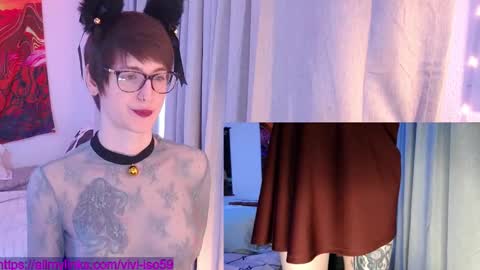 Snapshot of evavivi59 chatting on November 25, 9:04 pm Vivi online show from November 25, 9:04 pm