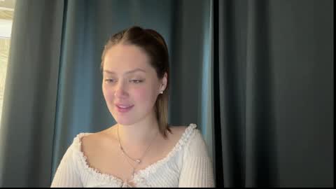 EvaxBlush online show from April 22, 7:55 am