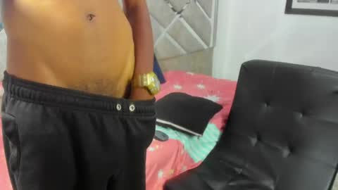 Eva And Emmanuel online show from April 16, 1:56 pm