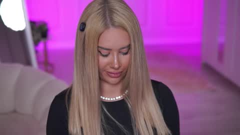 Eva online show from January 6, 8:56 pm