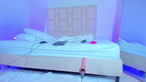 Eva Queen online show from November 14, 3:16 am