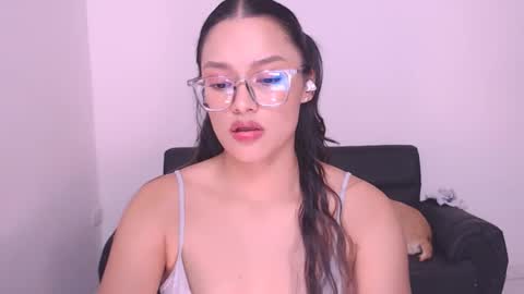 Snapshot of eve_rox18 chatting on January 31, 12:17 am Eve Rox18 online show from January 31, 12:17 am