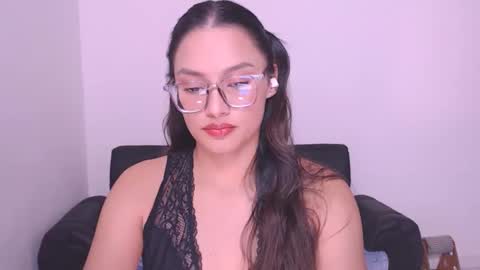 Snapshot of eve_rox18 chatting on February 5, 7:39 am Eve Rox18 online show from February 5, 7:39 am