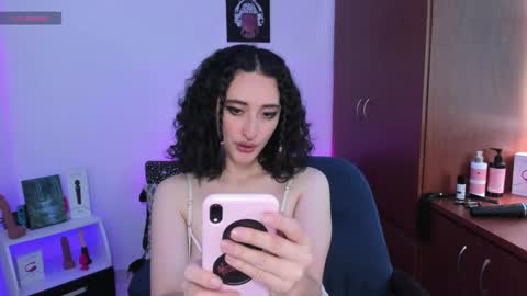 Snapshot of evee_uwu chatting on January 30, 7:48 pm Eve Jane  online show from January 30, 7:48 pm