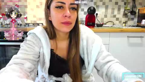 eveeevian online show from October 2, 7:59 am