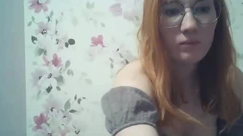 Evelina online show from April 19, 3:44 pm