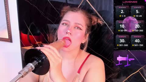 EVELIN online show from November 21, 12:37 pm