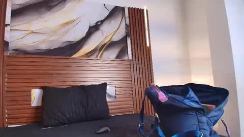 Snapshot of evelin_thompsson chatting on October 7, 3:04 am cielo online show from October 7, 3:04 am