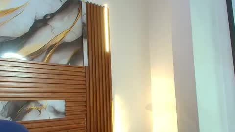 Snapshot of evelin_thompsson chatting on November 18, 3:12 am cielo online show from November 18, 3:12 am