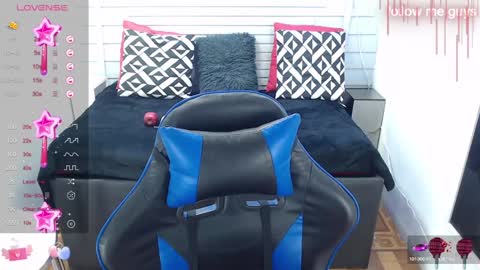 evelin zaens online show from January 24, 4:59 am