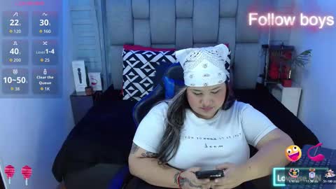 evelin zaens online show from November 12, 5:08 am