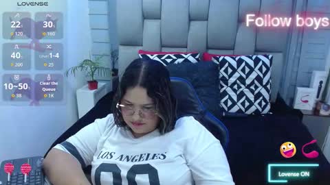 evelin zaens online show from March 25, 5:13 am