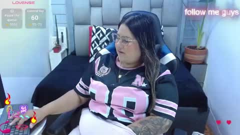 evelin zaens online show from June 5, 5:36 am