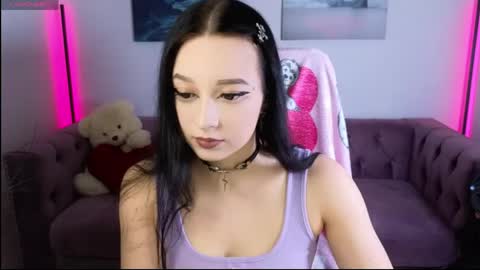 Evelina online show from April 23, 6:03 am