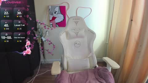 Evelina online show from April 2, 4:43 am