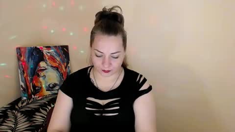 Snapshot of evelineli chatting on September 22, 9:28 pm Lydia online show from September 22, 9:28 pm