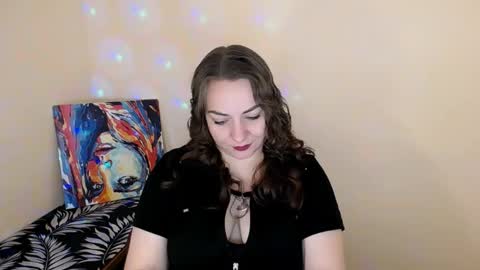 Snapshot of evelineli chatting on October 10, 9:47 pm Lydia online show from October 10, 9:47 pm