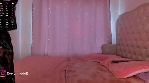 evelyn evelyn online show from January 11, 5:51 pm