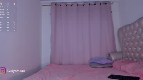 evelyn evelyn online show from February 22, 3:36 pm