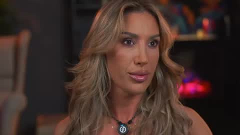 Snapshot of evelyn_evyy chatting on July 26, 5:20 pm Evelyn online show from July 26, 5:20 pm